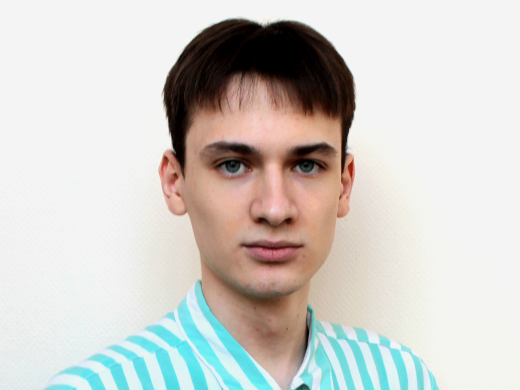 FOTO_Andrej.jpg FOTO_Andrej.jpg